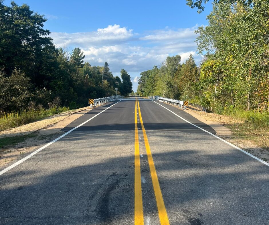 Newaygo - Spruce Avenue over Five Mile Creek